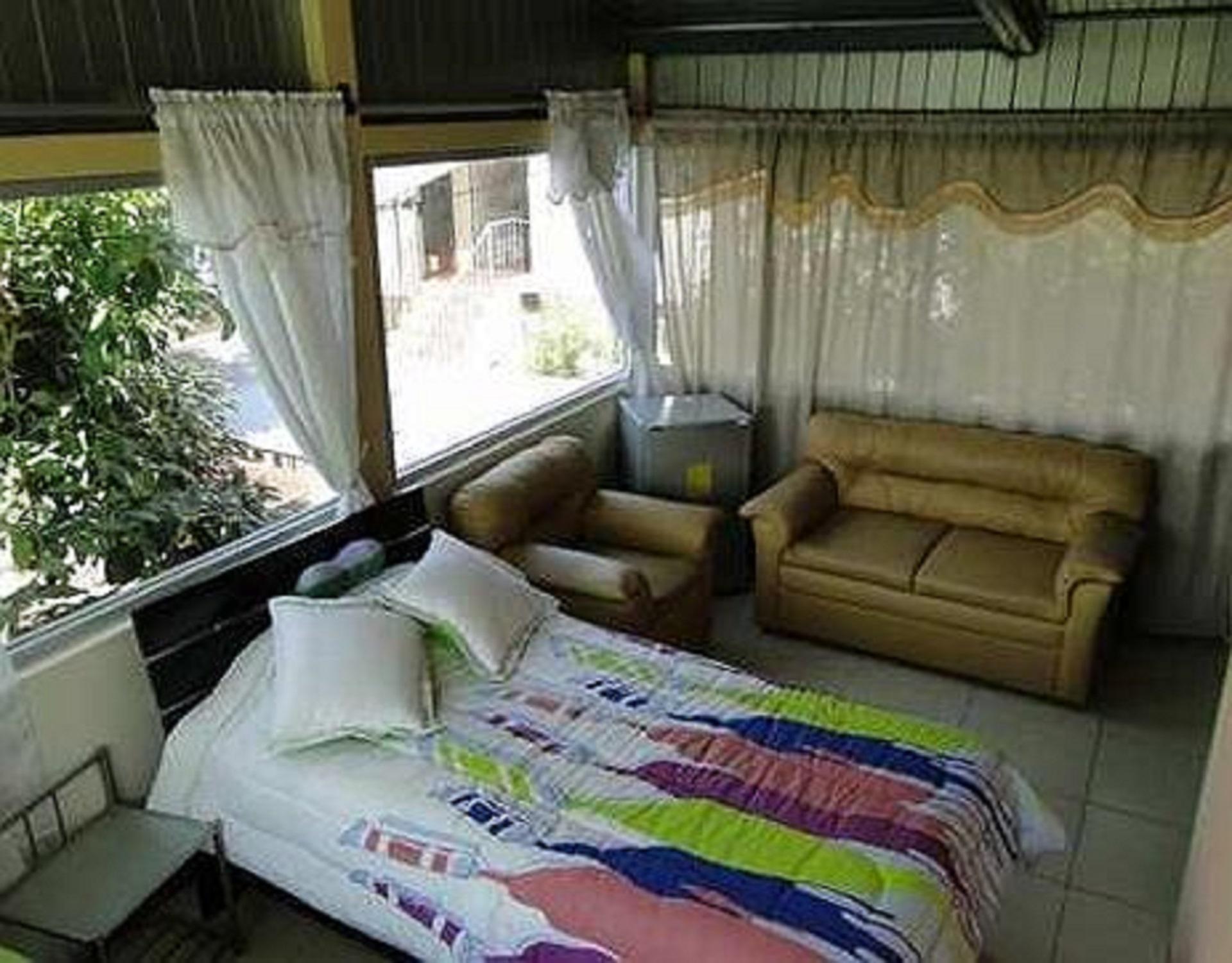 Hostal El Parque Tababela Zewnętrze zdjęcie